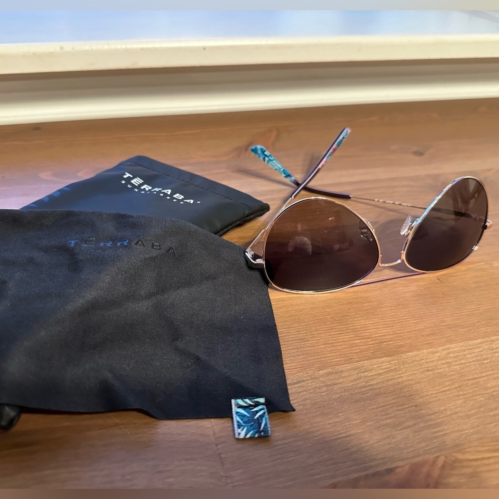 Terraba Women’s Sunglasses